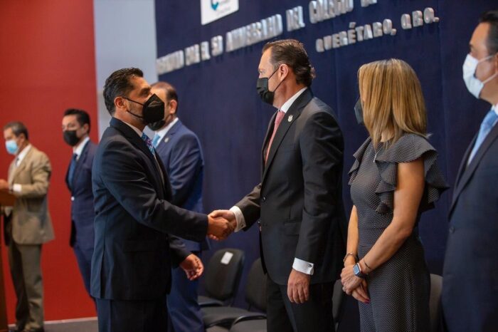 Reconoce Gobernador labor del Colegio de Arquitectos en su 50 aniversario