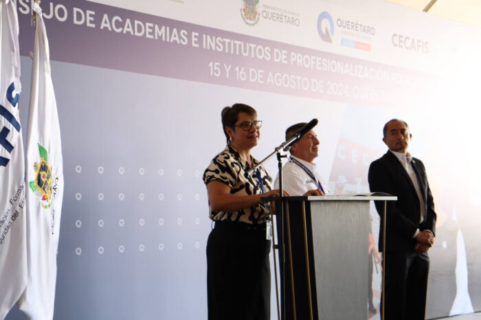 Intercambian experiencias academias de profesionalización policial de la Región Occidente en Querétaro