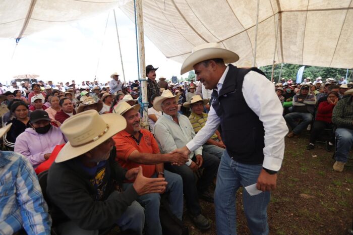 Arranca SEDEA dispersión de semilla para cultivos forrajeros en Amealco y Huimilpan