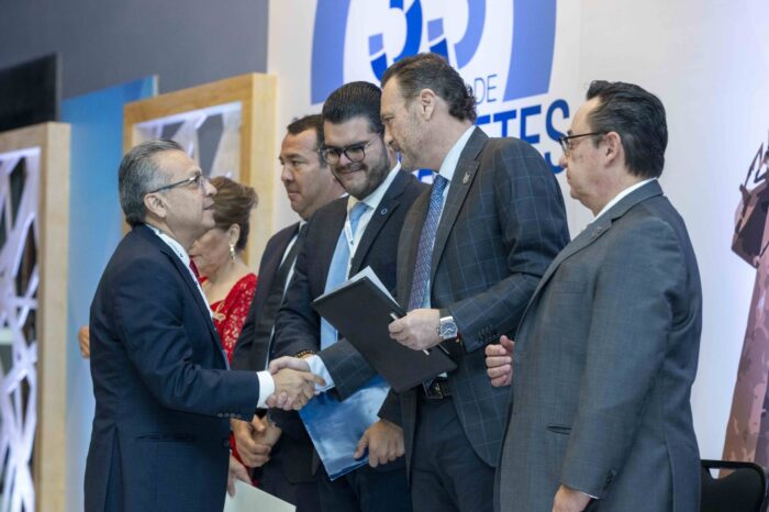 Asiste Gobernador a la inauguración del XXXIII Congreso Nacional de Diabetes