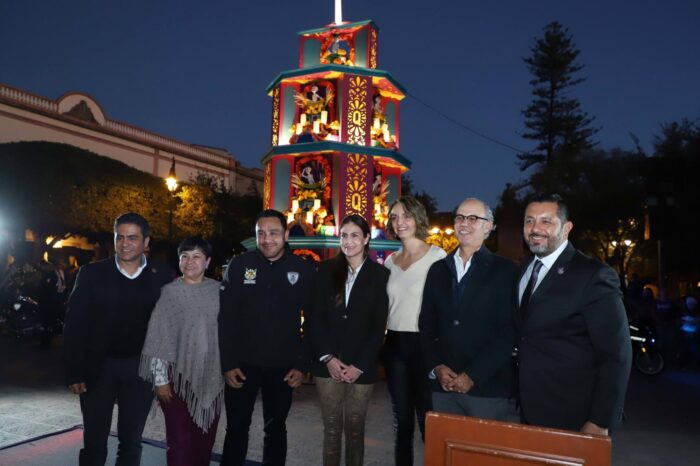 Dedican Altar de Muertos Monumental a policías estatales