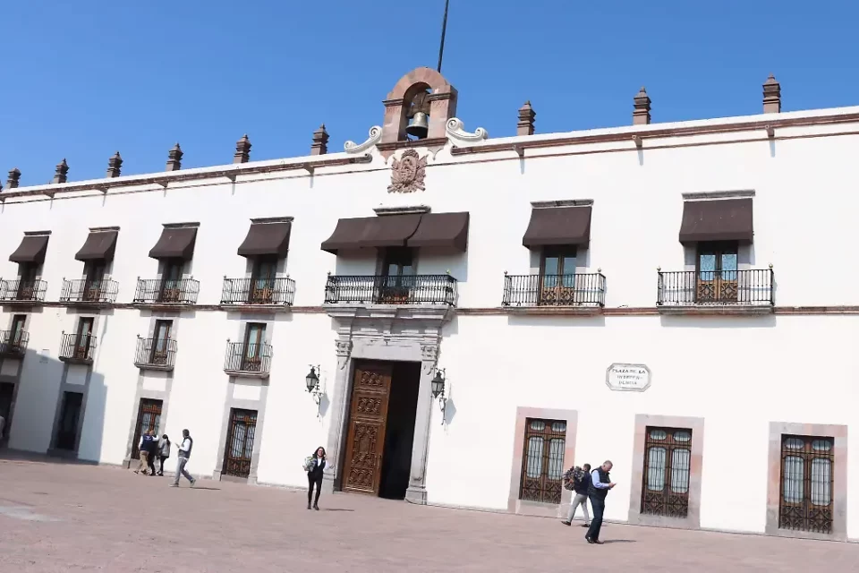 Querétaro mantiene deuda pública en niveles bajos