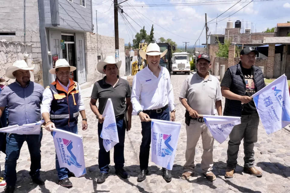 infraestructura digna para el desarrollo social en tres comunidades