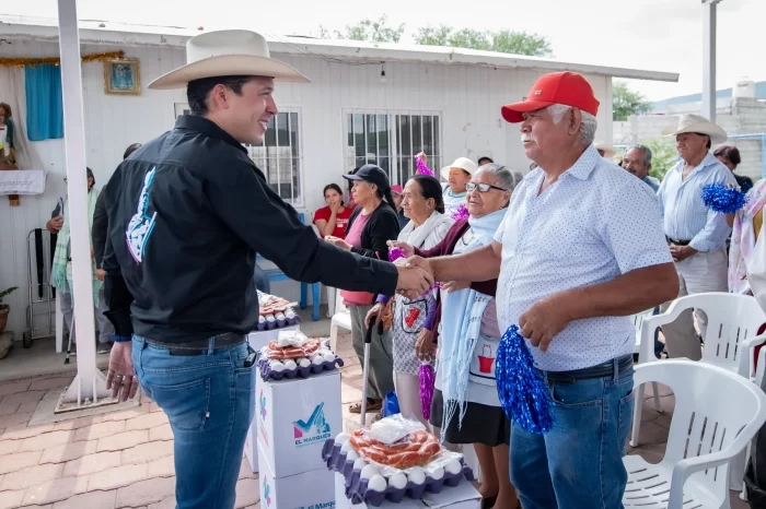 En El Marqués ninguna familia se queda atrás, apoyamos a las personas para mejorar su economía: Rodrigo Monsalvo
