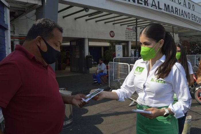 Katia Reséndiz buscará que el trasporte público no sea más un negocio privado