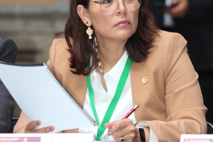 Destaca modelo educativo de Querétaro a nivel nacional