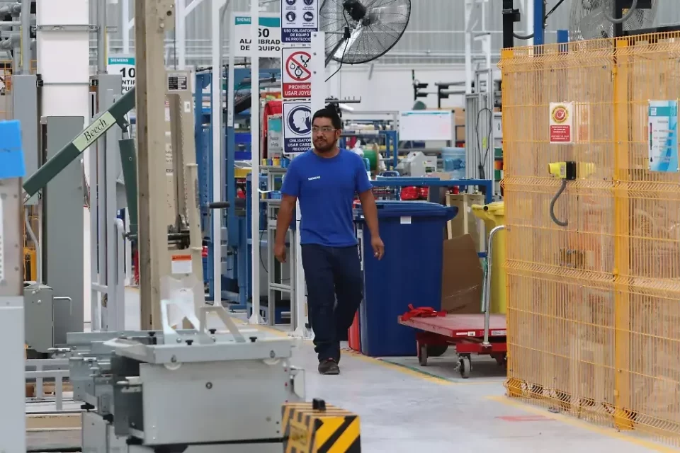 En Querétaro, crece actividad industrial 3%