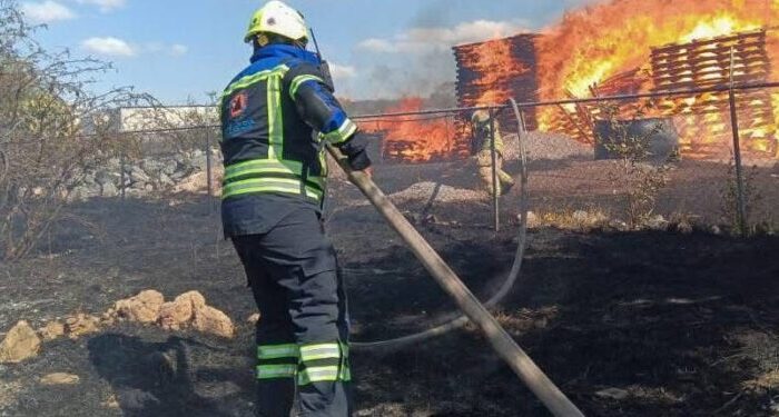 Van 700 incendios; últimas lluvias no disminuyen riesgos