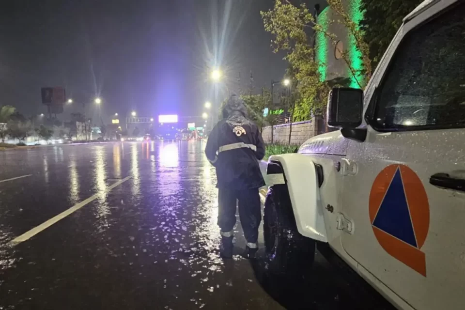 Querétaro refuerza prevención ante incremento de ciclones en el Pacífico