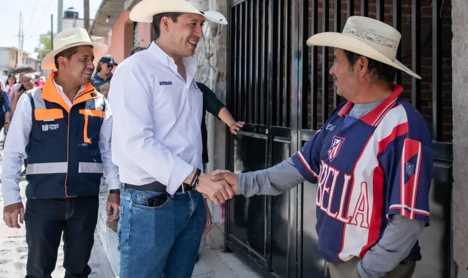Invierte Monsalvo 2 mil millones de pesos en 300 obras para El Marqués