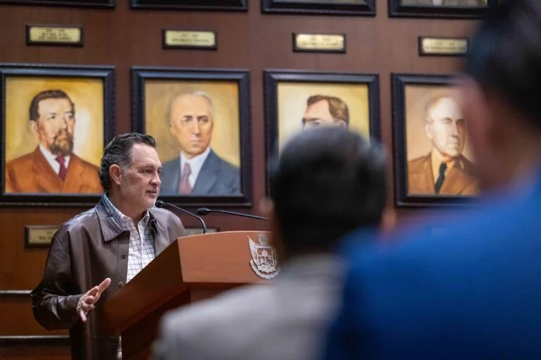 Instituciones sólidas y participación ciudadana, claves para el crecimiento de Querétaro: Kuri